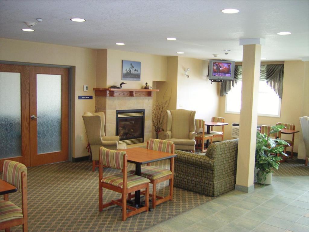 Parry Sound Inn And Suites Bagian luar foto