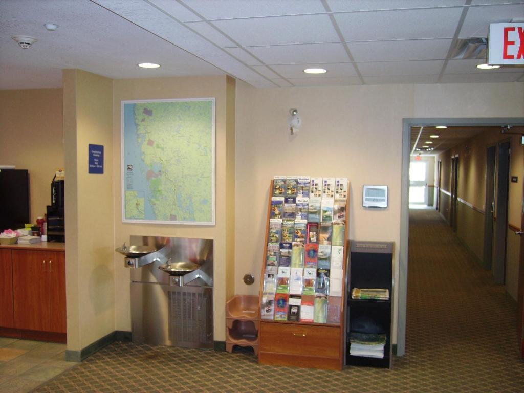 Parry Sound Inn And Suites Bagian luar foto